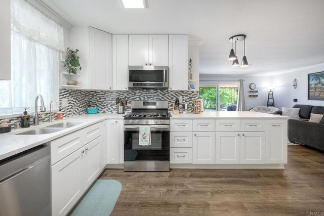 3124 Morningside Drive, Oceanside, CA 92056