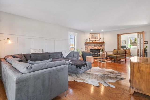 2115 Mount Vernon DRIVE, Waukesha, WI 53186