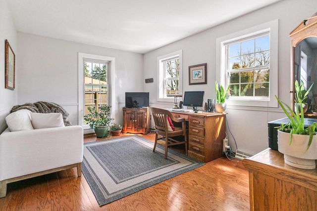 2115 Mount Vernon DRIVE, Waukesha, WI 53186