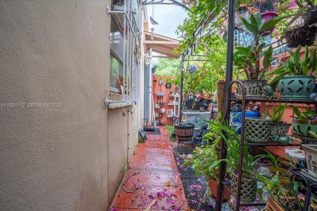 317 W 36th St 2, Hialeah, FL 33012