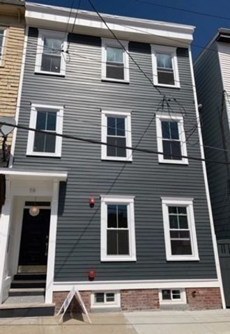 58 Everett 2, Boston, MA 02128