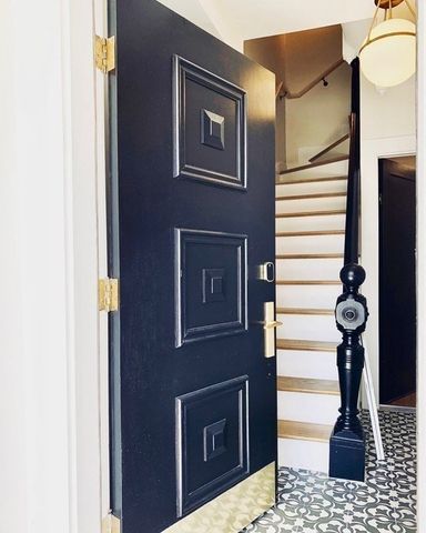 58 Everett 2, Boston, MA 02128