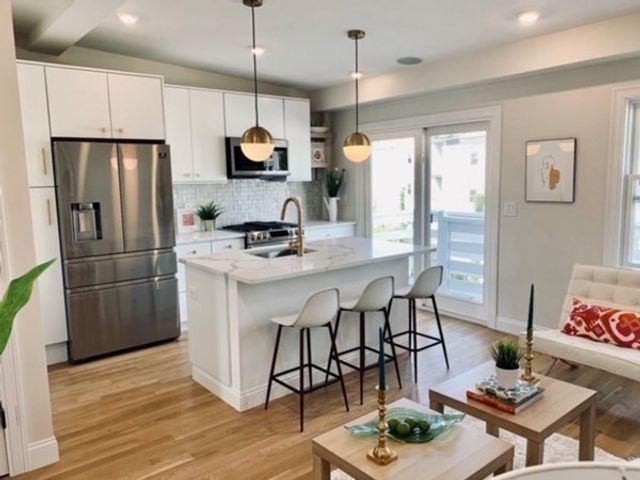 58 Everett 2, Boston, MA 02128