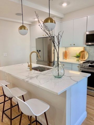 58 Everett 2, Boston, MA 02128