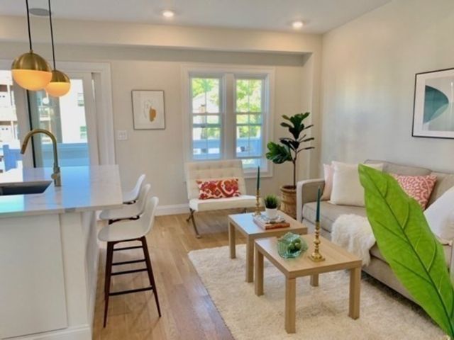 58 Everett 2, Boston, MA 02128