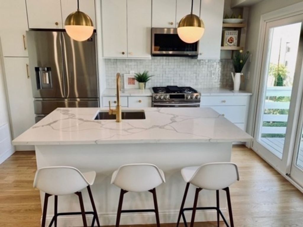 58 Everett 2, Boston, MA 02128