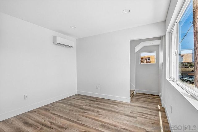 2141 Balboa Ave, San Diego, CA 92109