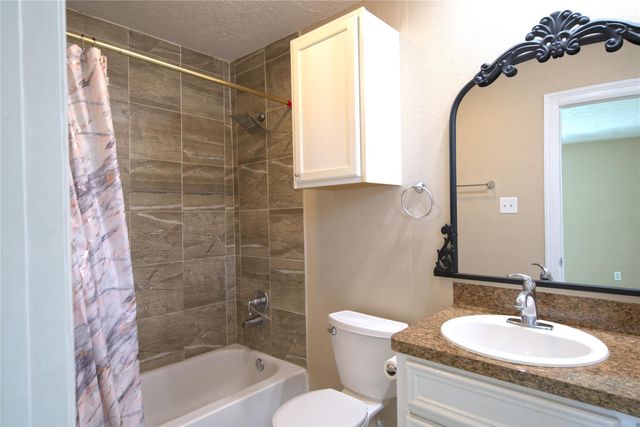 12619 Fern Forest Drive, Houston, TX 77044