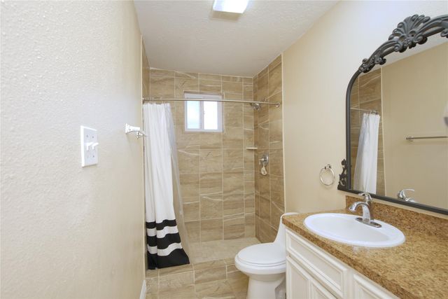 12619 Fern Forest Drive, Houston, TX 77044