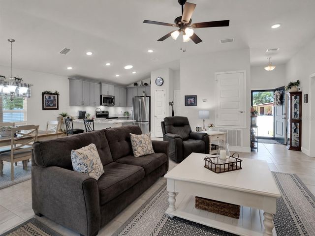 15648 SE 92ND AVENUE, Summerfield, FL 34491