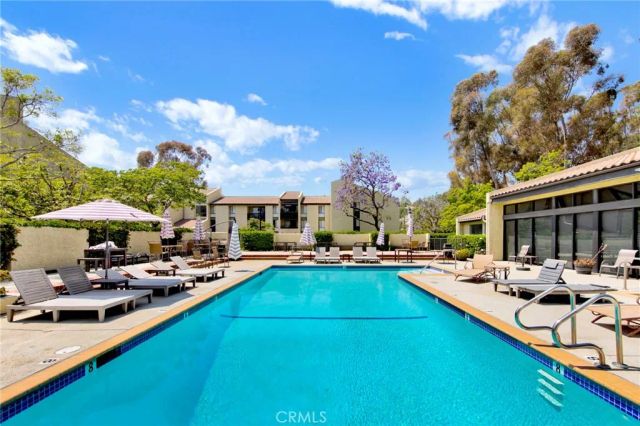 4040 Via Marisol 121, Los Angeles, CA 90042