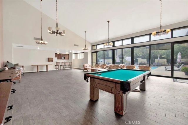 4040 Via Marisol 121, Los Angeles, CA 90042