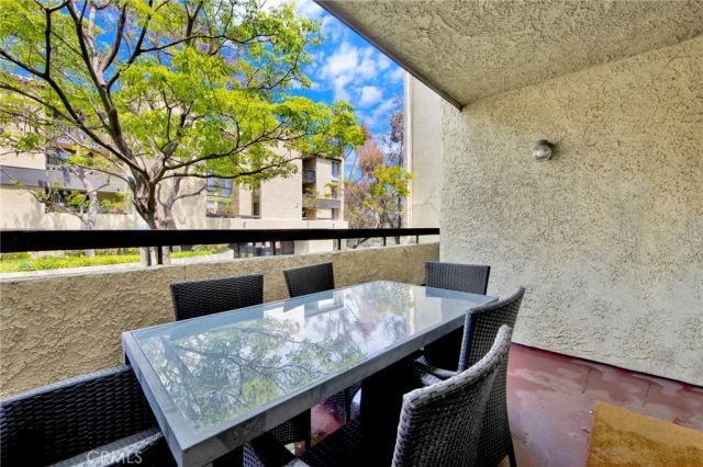 4040 Via Marisol 121, Los Angeles, CA 90042