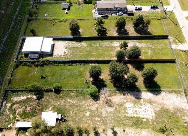 2012 County Road 3545, Cleveland, TX 77327