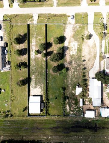 2012 County Road 3545, Cleveland, TX 77327