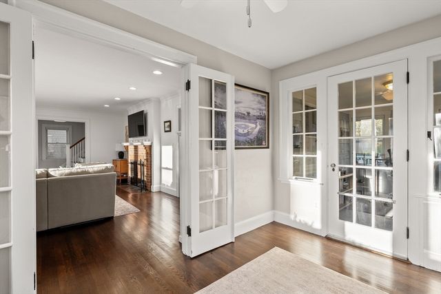 39 Park St, Milton, MA 02186