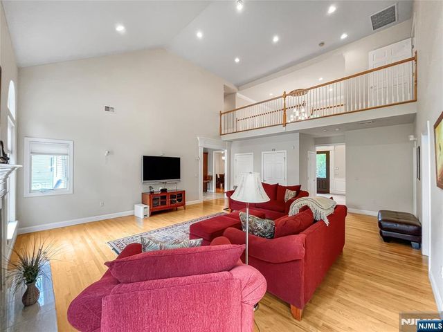 445 Nevada Street, Paramus, NJ 07652