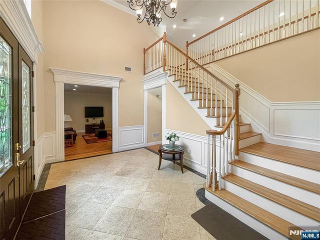 445 Nevada Street, Paramus, NJ 07652