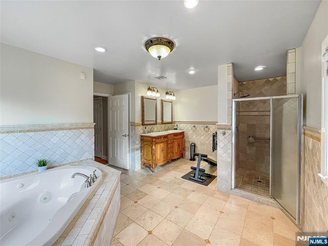445 Nevada Street, Paramus, NJ 07652