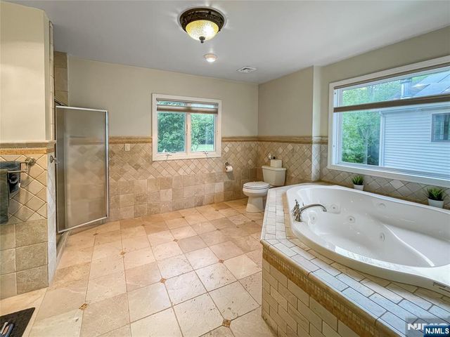 445 Nevada Street, Paramus, NJ 07652