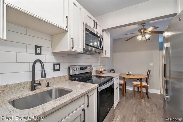 803 Plate Street 104, Rochester, MI 48307