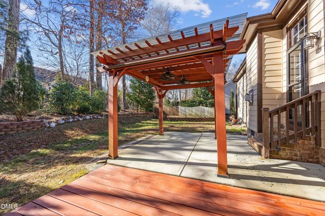 30 Buttonwood Court, Pittsboro, NC 27312