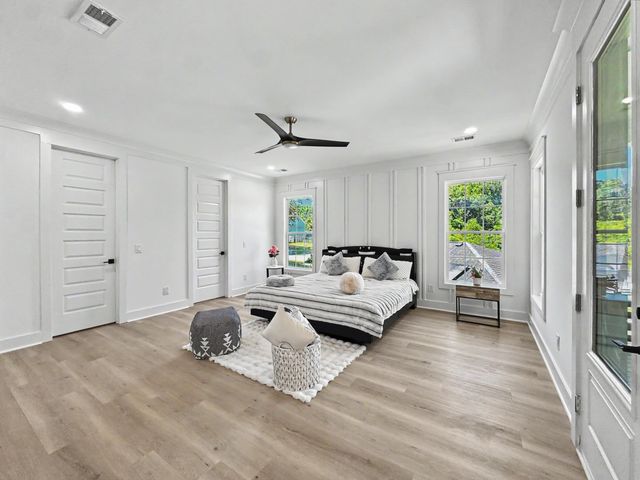 196 Challedon Drive, Summerville, SC 29485