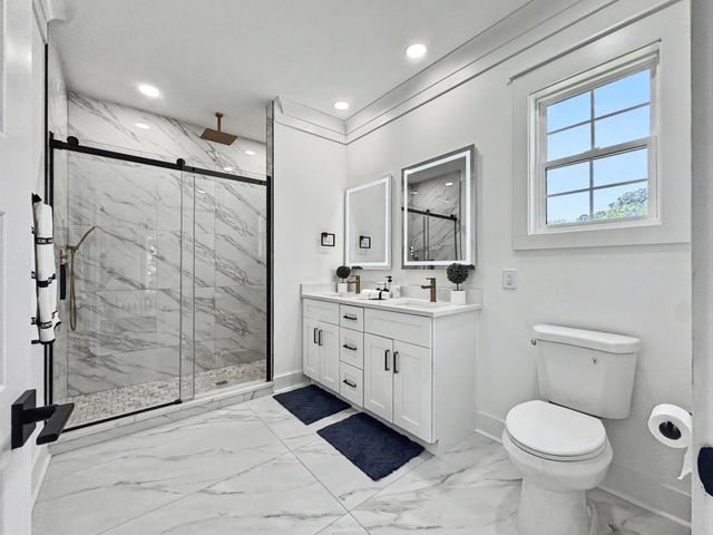 196 Challedon Drive, Summerville, SC 29485