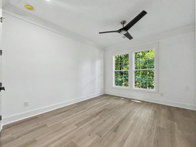 196 Challedon Drive, Summerville, SC 29485