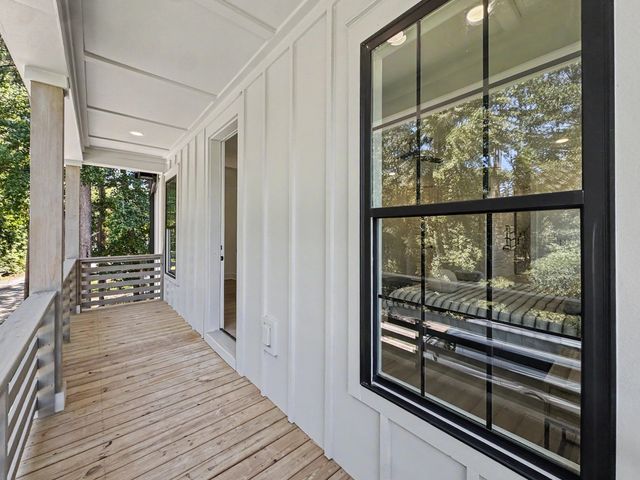 196 Challedon Drive, Summerville, SC 29485