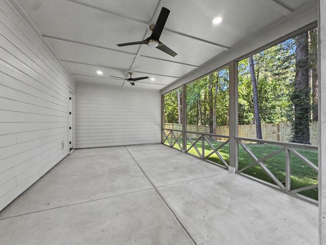 196 Challedon Drive, Summerville, SC 29485