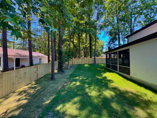 196 Challedon Drive, Summerville, SC 29485