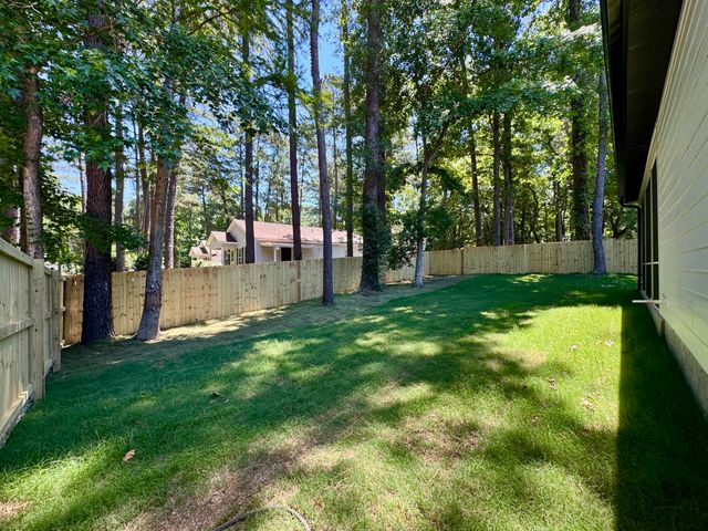 196 Challedon Drive, Summerville, SC 29485