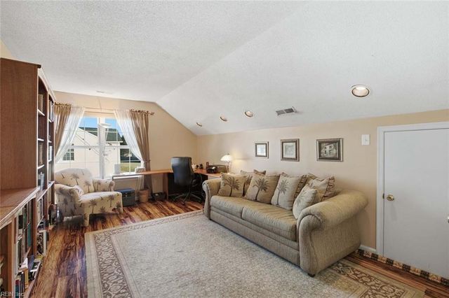 2677 Sir Thomas WAY, Williamsburg, VA 23185