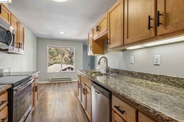 60 Marina Lakes Drive, Richmond, CA 94804