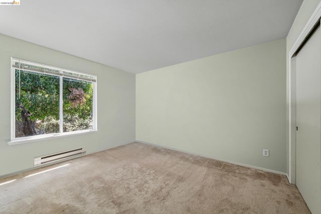 60 Marina Lakes Drive, Richmond, CA 94804