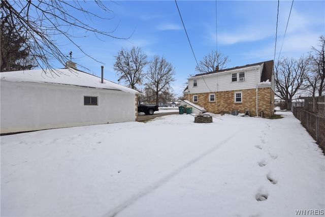 3667 Fuller Avenue, Hamburg, NY 14219