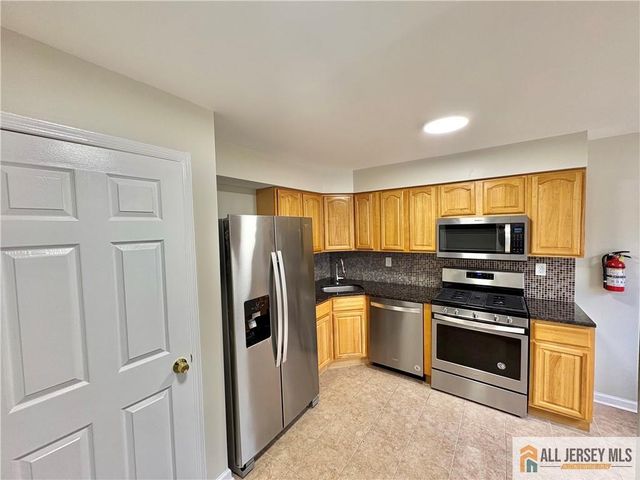 3619 Birchwood Court, North Brunswick, NJ 08902