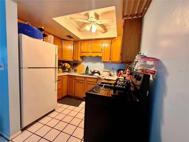 3100 HARTFORD STREET N 114, St Petersburg, FL 33713