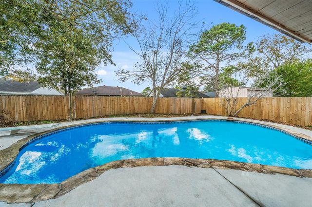 12014 Ryewater Drive, Houston, TX 77089