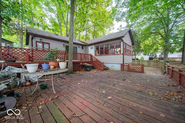 8630 N Briarwood Lake East Drive, Monrovia, IN 46157