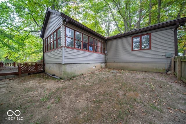 8630 N Briarwood Lake East Drive, Monrovia, IN 46157