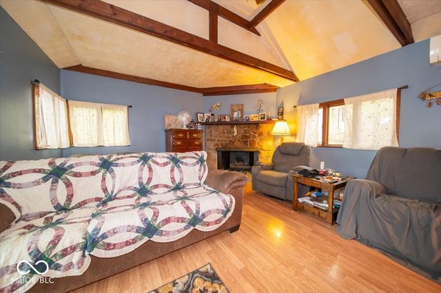 8630 N Briarwood Lake East Drive, Monrovia, IN 46157