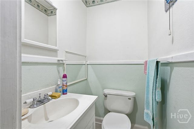 6 Linden Drive, Savannah, GA 31405