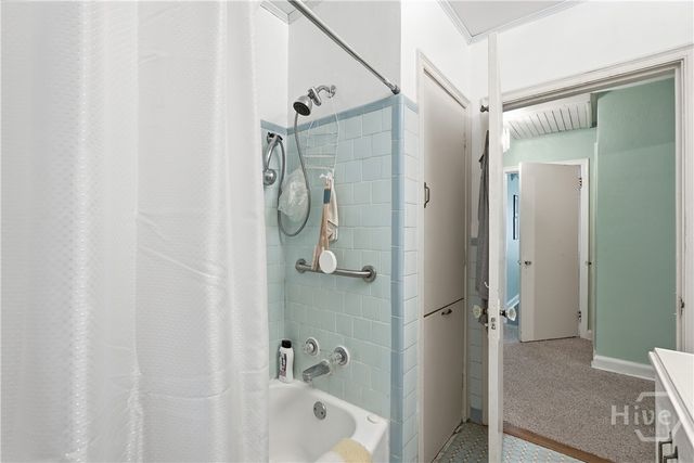 6 Linden Drive, Savannah, GA 31405