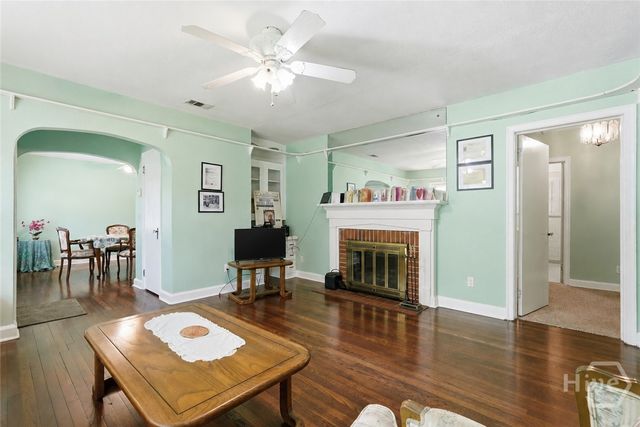 6 Linden Drive, Savannah, GA 31405
