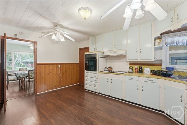 6 Linden Drive, Savannah, GA 31405