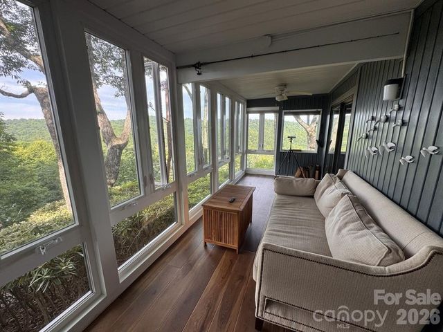 298 Tinequa Drive, Brevard, NC 28712