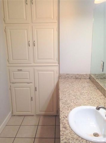 1720 Stonegate Drive, Denton, TX 76205