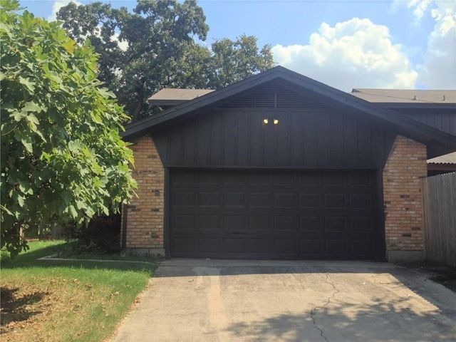 1720 Stonegate Drive, Denton, TX 76205